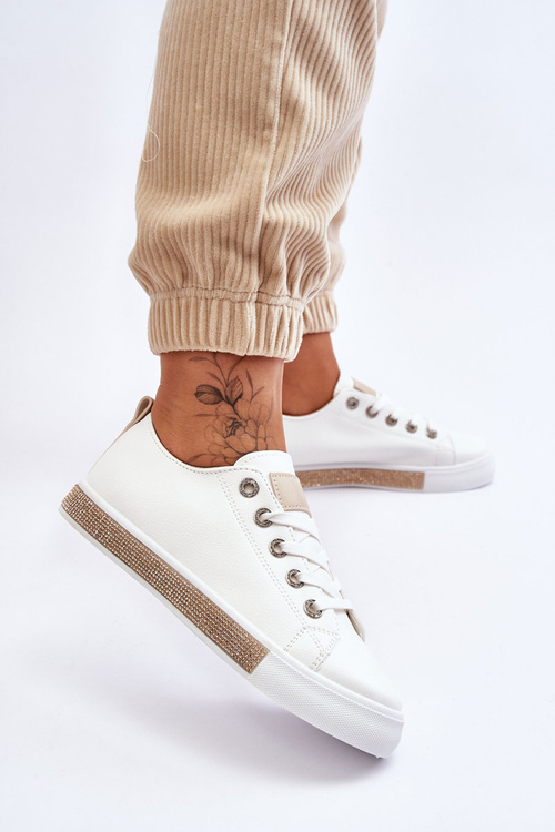 Жіночі низькі кросівки з форсунками біло-бежеві Demira