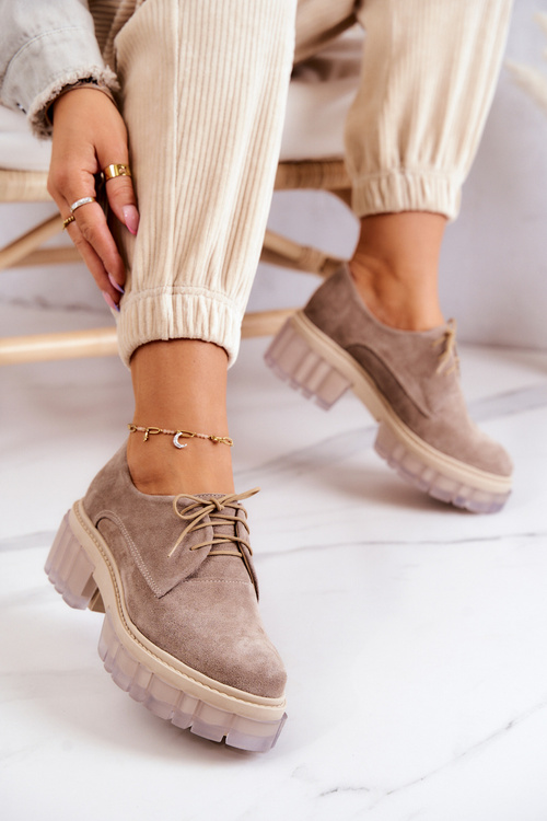 Модні замшеві лофери бежеві Lauriss