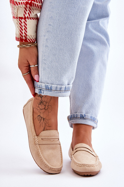 Жіночі класичні замшеві лофери бежеві Ivana