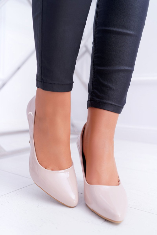 Жіночі лаковані бежеві туфлі Greca від Sergio Leone