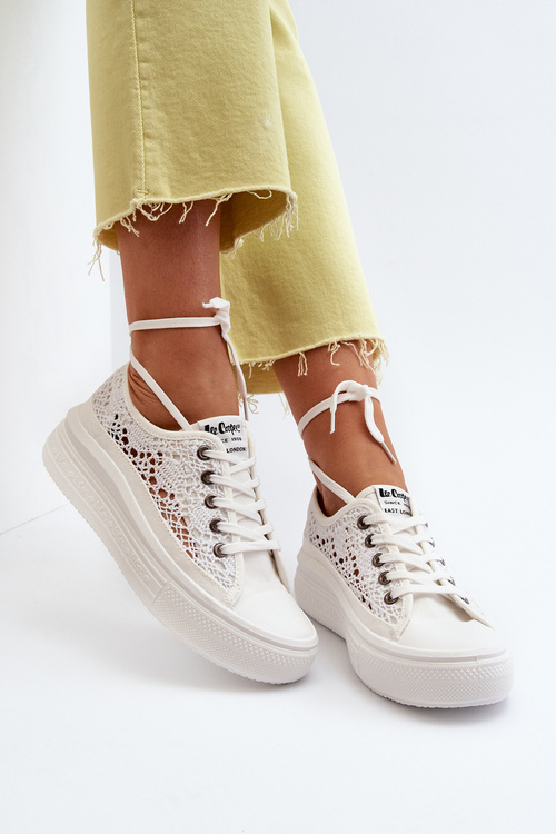 Жіночі мереживні кросівки Lee Cooper LCW-23-44-1617 білі