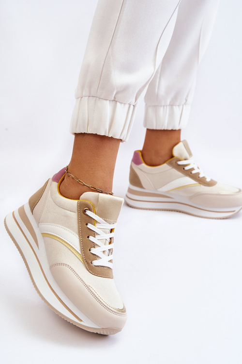 Бежеві кросівки на танкетці Hermain