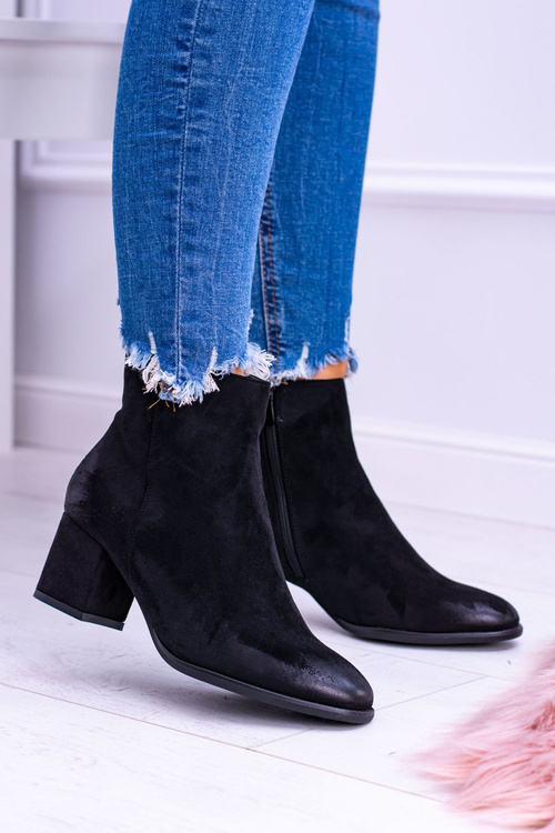 Жіночі чорні чоботи на шпильці замшеві Ferimate