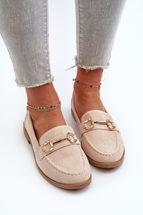 Жіночі лофери на плоскій підошві з прикрасами бежевий авіол