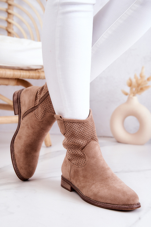 Замшеві жіночі ажурні чоботи бежеві Lemar