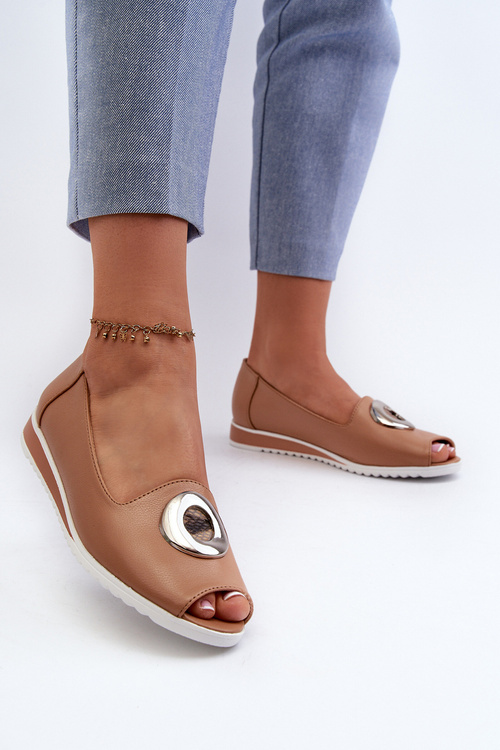 Жіночі кортове взуття з декором з екошкіри темно-бежевий Біоліта