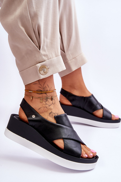 Шкіряні босоніжки на танкетці Black Morgan