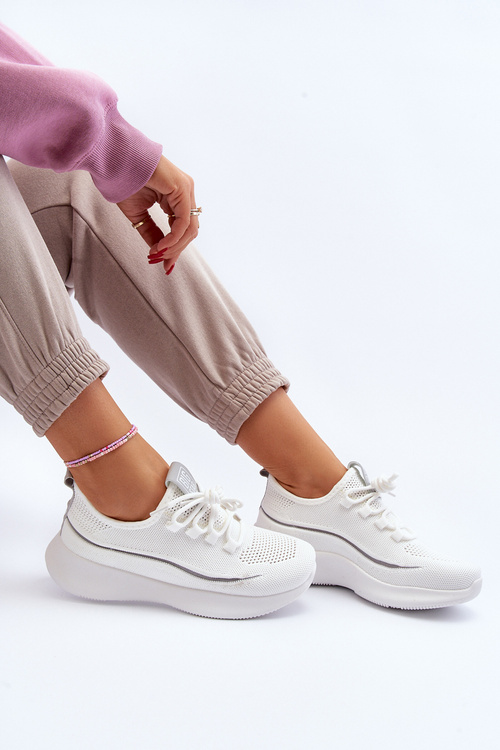 Жіноче спортивне взуття Big Star NN274662 біле