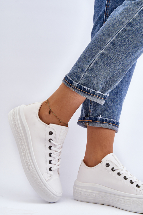 Низькі жіночі утеплені білі кросівки Big Star MM274029