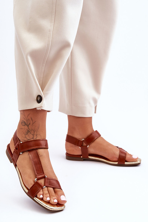 Жіночі босоніжки на плоскій підошві на липучці Camel Lissa