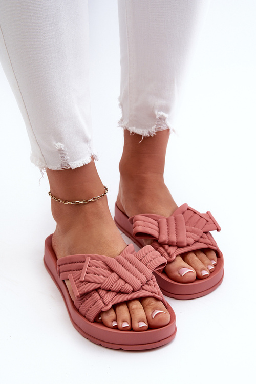 Жіночі шльопанці на плоскій підошві з запахом ZAXY LL285097 брудно-рожеві