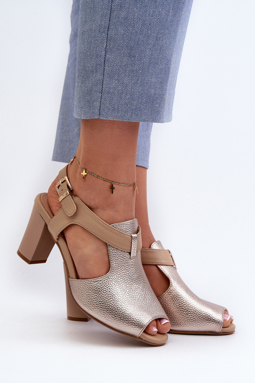 Жіночі босоніжки на високому каблуці з еко шкіри Gold Queenmarie