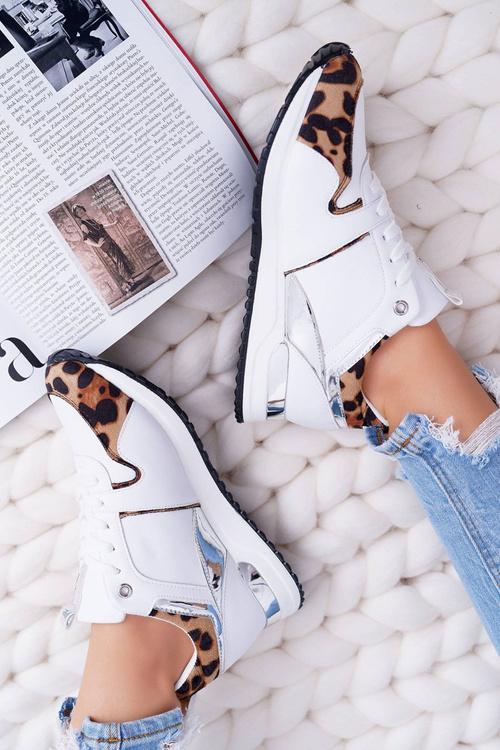 Спортивні жіночі камуфляжні туфлі Fippo білого кольору