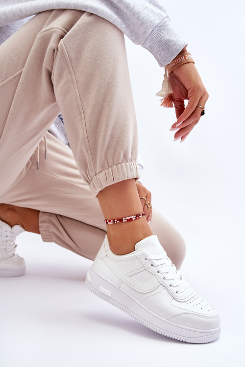 Жіноче спортивне взуття White Rhea