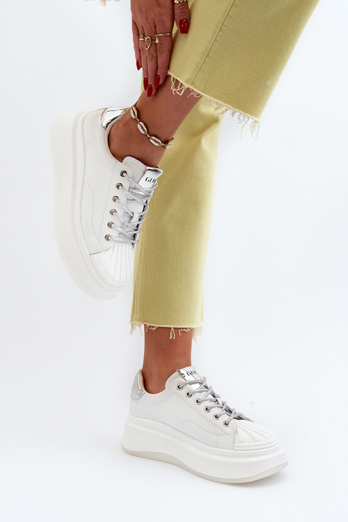 Жіночі шкіряні кросівки на платформі GOE NN2N4033 Білі