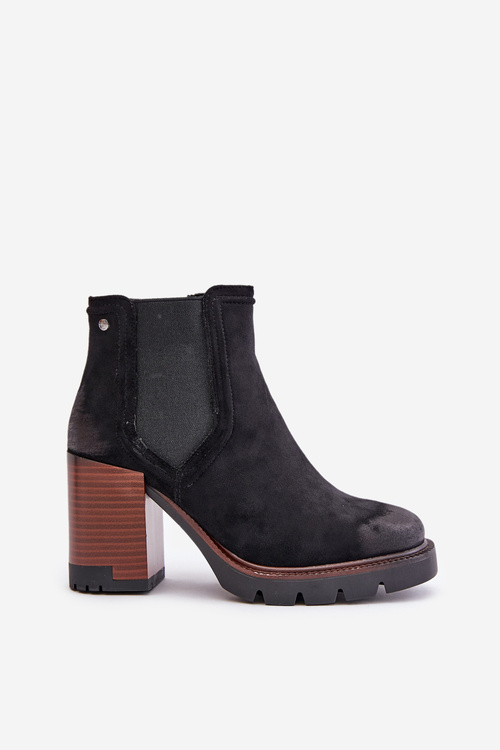 Утеплені жіночі чоботи на підборах з еко-замші чорні Vinceza 58356