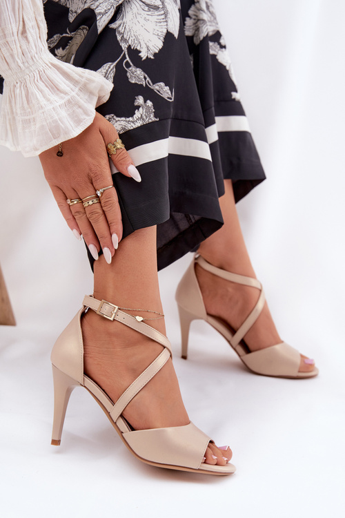 Модні Босоніжки На Каблуку Золоті Loressa