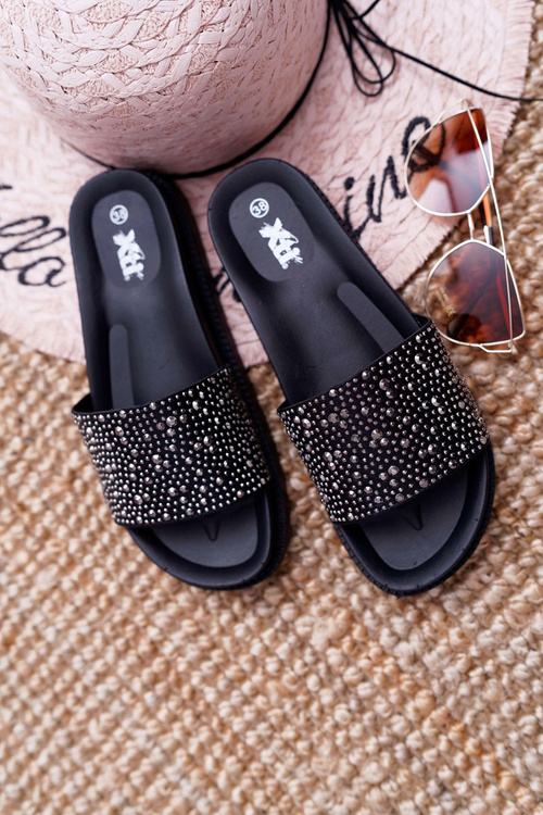 Жіночі шльопанці з цирконієм чорні XTI 48821