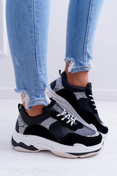 Спортивні жіночі туфлі на товстій підошві Чорні Remember