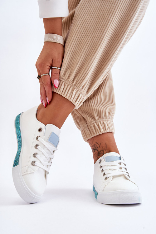 Жіночі низькі кросівки з форсунками біло-блакитні Demira