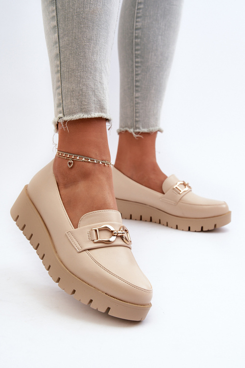Жіночі мокасини на платформі зі світло-бежевим декором Kaldina