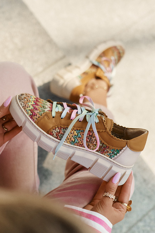 Жіночі Шкіряні Полуботинки Maciejka 05850-29 Мультicolore