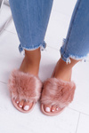 Жіночі шльопанці з пуховим хутром рожевого кольору