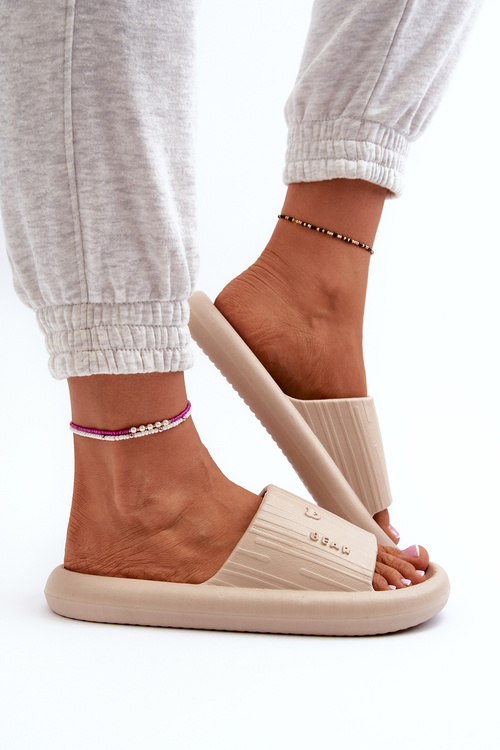 Жіночі легкі бежеві поролонові шльопанці Fenicva