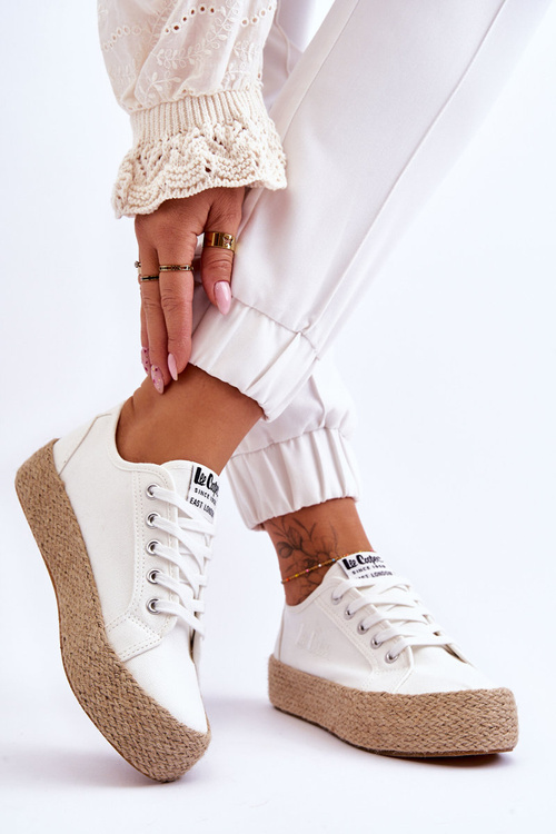 Модні плетені кросівки Lee Cooper LCW-23-31-1796L білі