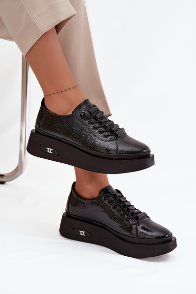 Шкіряні лаковані жіночі туфлі на платформі Artiker 57C2041 Чорний