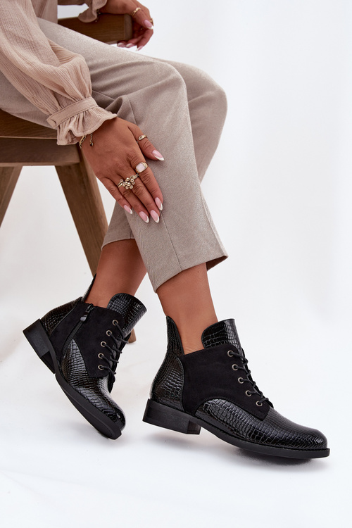 Лаковані жіночі ботильйони з декоративним тисненням ізольовані Vinceza 16477 Чорні