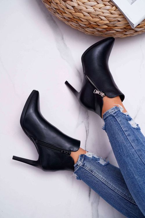 Чоботи жіночі на шпильці Sergio Leone BT502