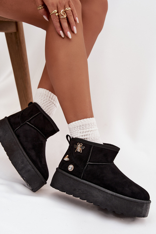 Жіночі зимові чоботи на платформі з пряжками чорні Maelle