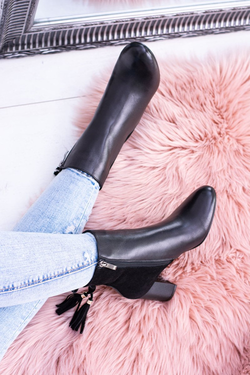 Чорні жіночі чоботи на шпильці Laura Messi 1821