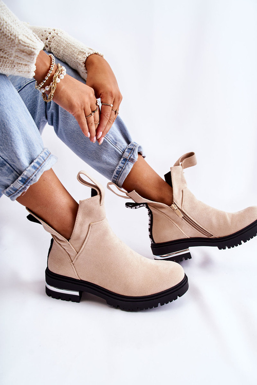 Замшеві черевики з вирізами бежеві Elvera