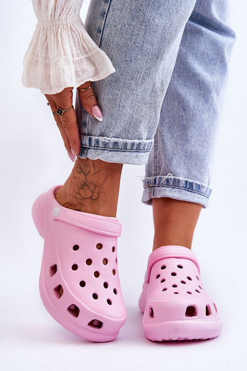 Поролонові босоніжки Crocs на масивній підошві Pink Katniss