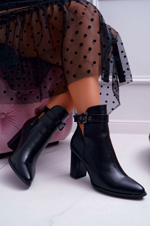 Чоботи жіночі на підборах чорні Getren