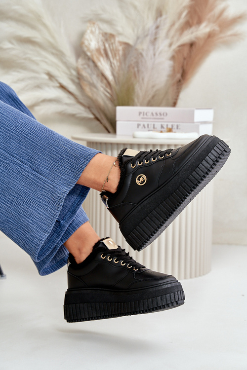 Кросівки жіночі спортивні утеплені на масивній підошві Чорні Ardiela