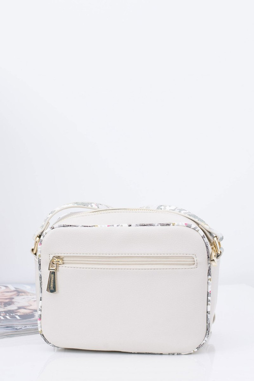 Жіноча стьобана сумочка бежевого кольору