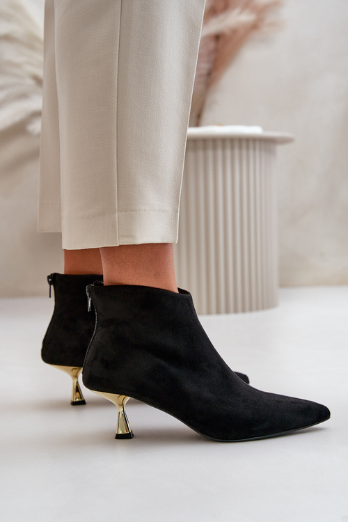 Жіночі еко-замшеві чоботи на шпильці чорні Terlena