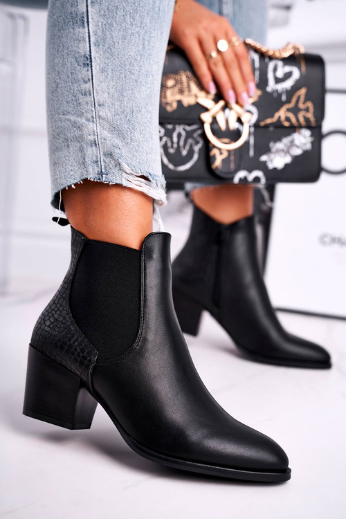 Чоботи жіночі на підборах Sergio Leone чорні BT613