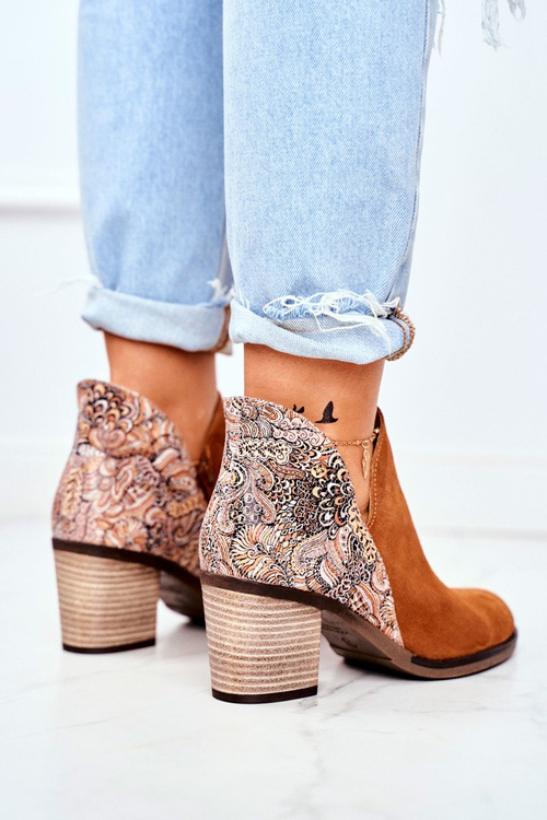 Жіночі шкіряні чоботи Maciejka Red 04492-29