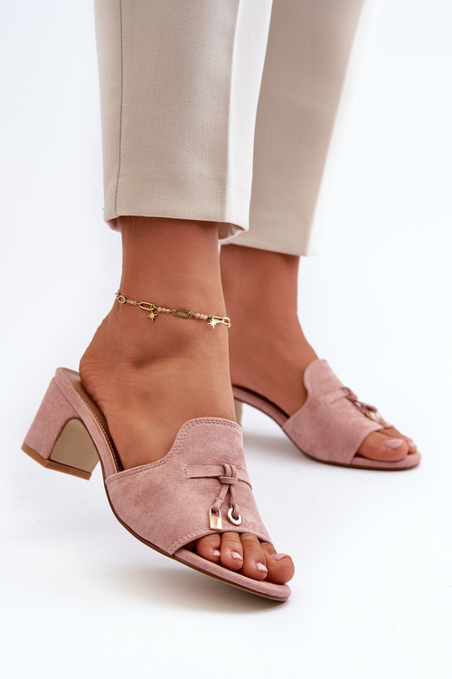 Жіночі босоніжки на високих підборах рожевого кольору Jemenna