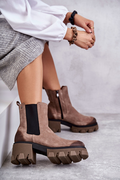 Жіночі замшеві чоботи на платформі бежеві Hilde