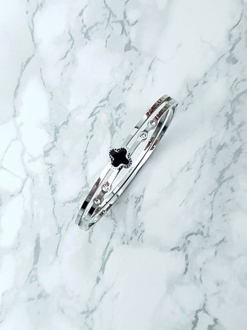 Жіночий сталевий браслет з чотирма цирконами Срібний Авіор