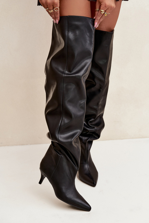 Чоботи жіночі на підборах чорні Ysolienne