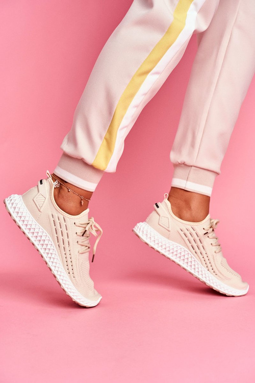 Спортивні жіночі кросівки легкі бежеві Mersea