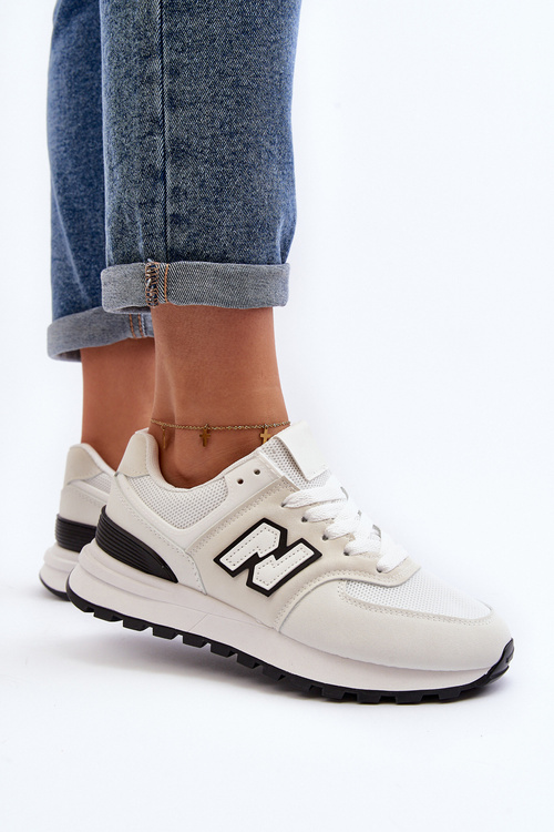 Жіночі білі спортивні кросівки Alettesa