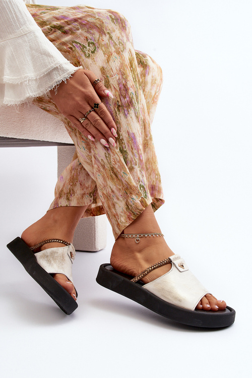 Шкіряні жіночі босоніжки Zazoo 2659/005 срібло