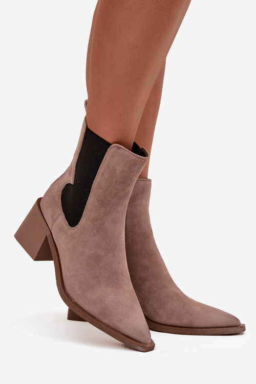 Шкіряні замшеві жіночі чоботи на підборах з підкладкою Artiker 57C0045 бежеві